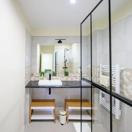 Eva -inn With Apartamento