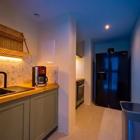 Eva -inn With Apartamento *